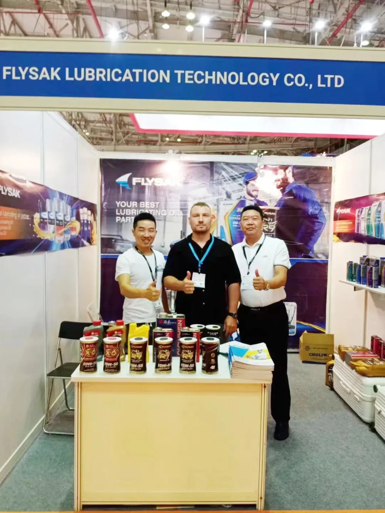 FLYSAK Lunricating oil exhibited at 2023 Vietnam Ho chi Minh Auto Parts and After-sales Service Exhibition(AUTOMECHANIKA)插图1